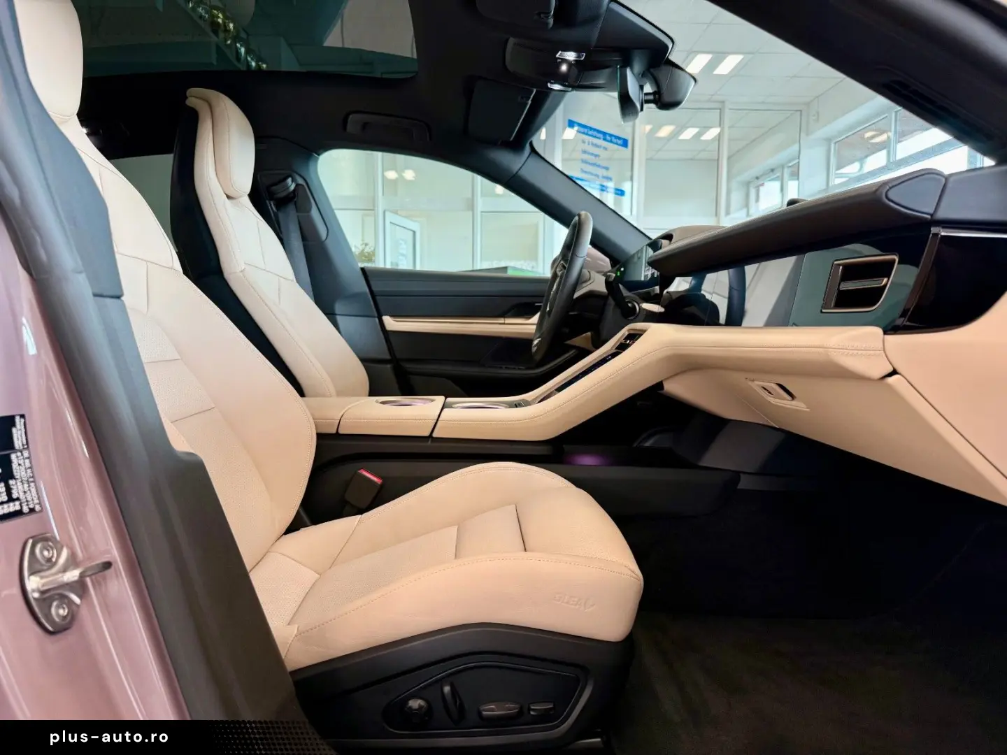 PORSCHE Taycan Performance HeadUP Panorama APPROVED