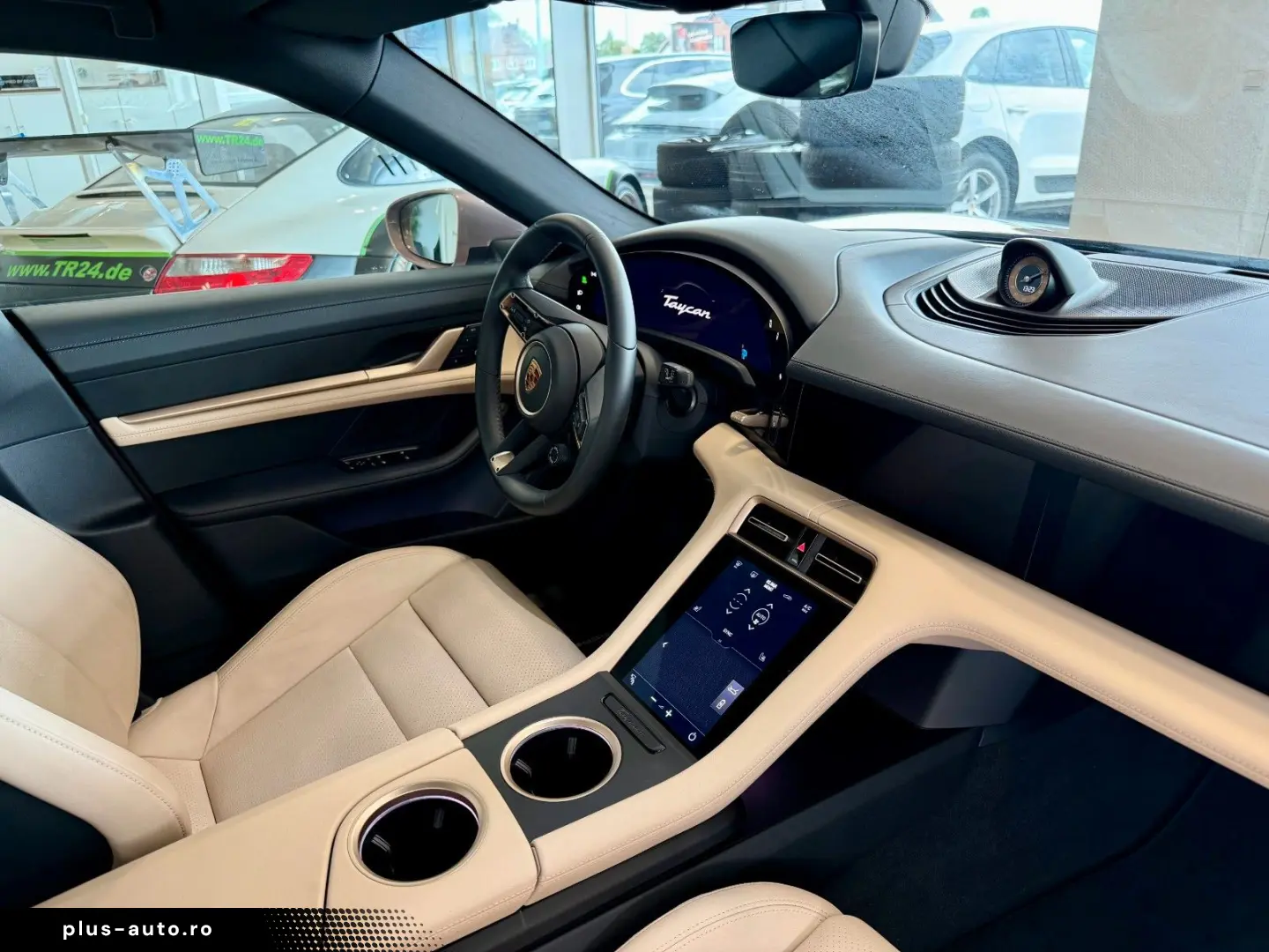 PORSCHE Taycan Performance HeadUP Panorama APPROVED