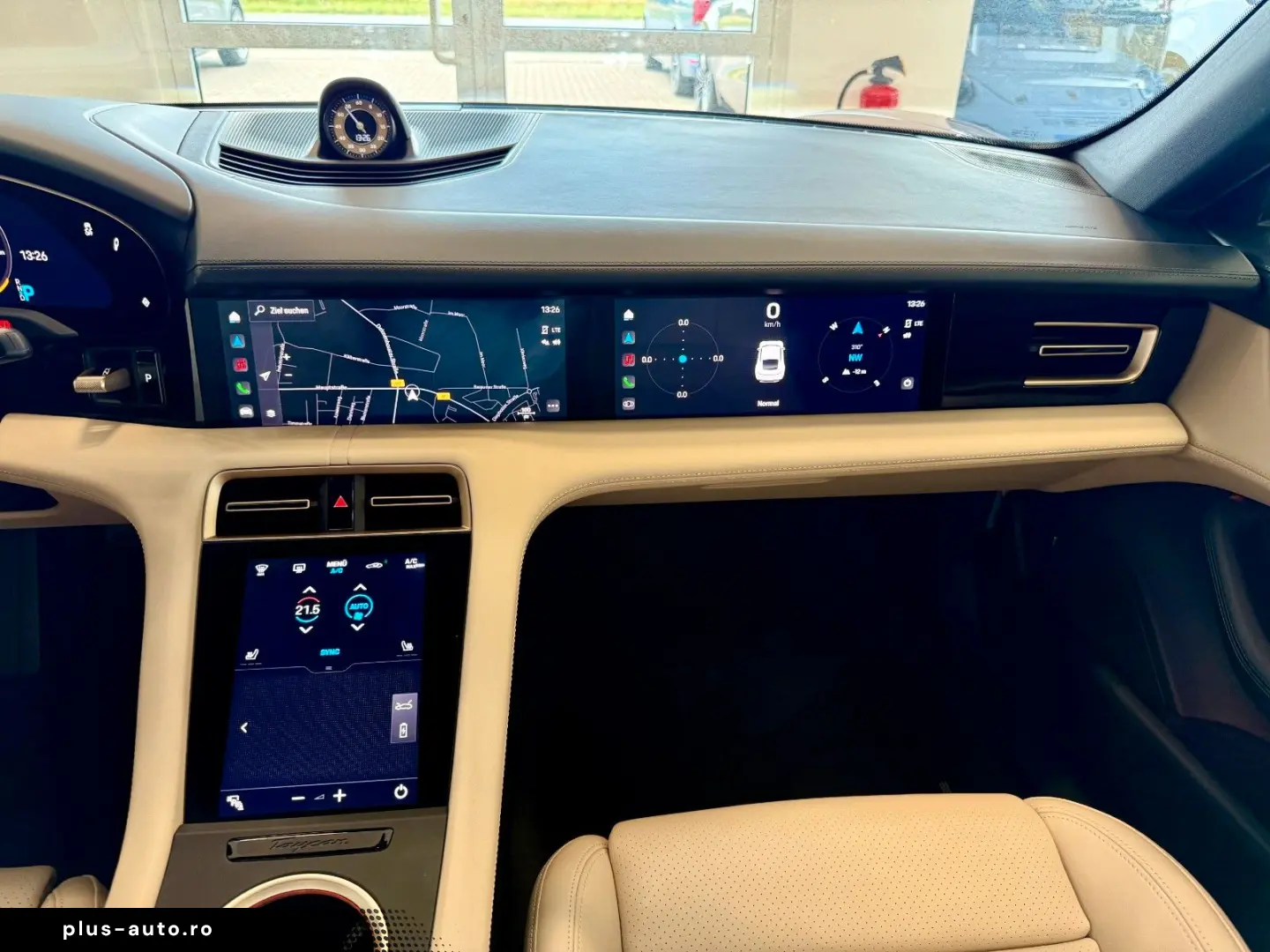 PORSCHE Taycan Performance HeadUP Panorama APPROVED