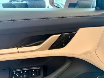 PORSCHE Taycan Performance HeadUP Panorama APPROVED