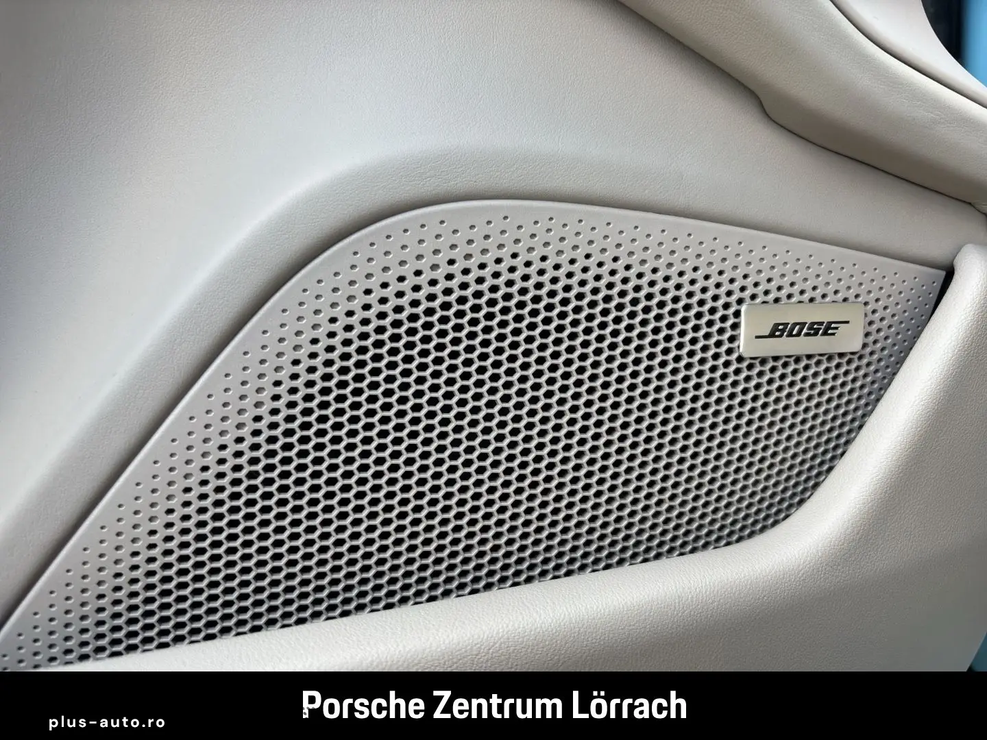 PORSCHE Taycan 4S Frozenblue BOSE Rückfahrkamera LED