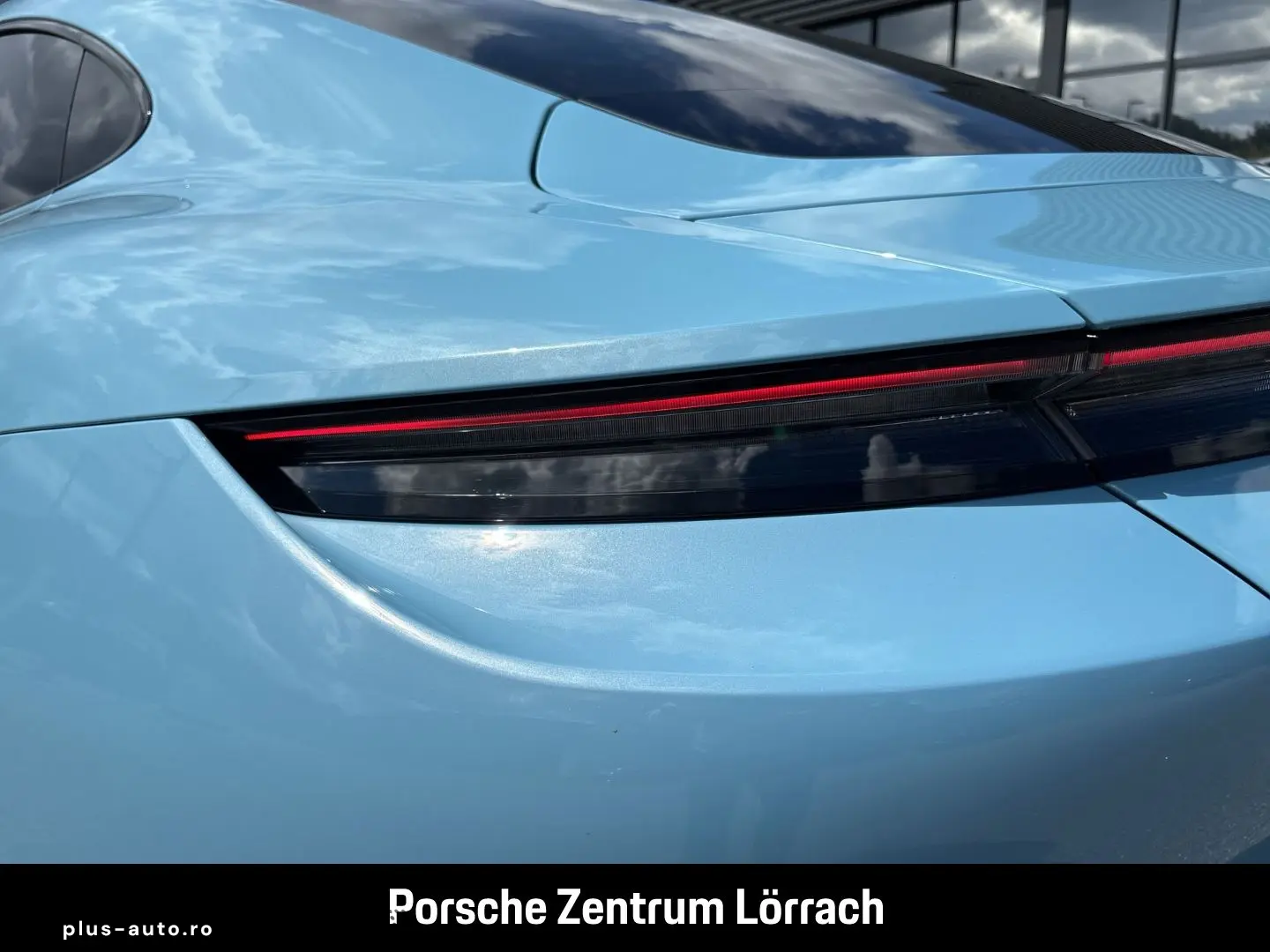 PORSCHE Taycan 4S Frozenblue BOSE Rückfahrkamera LED