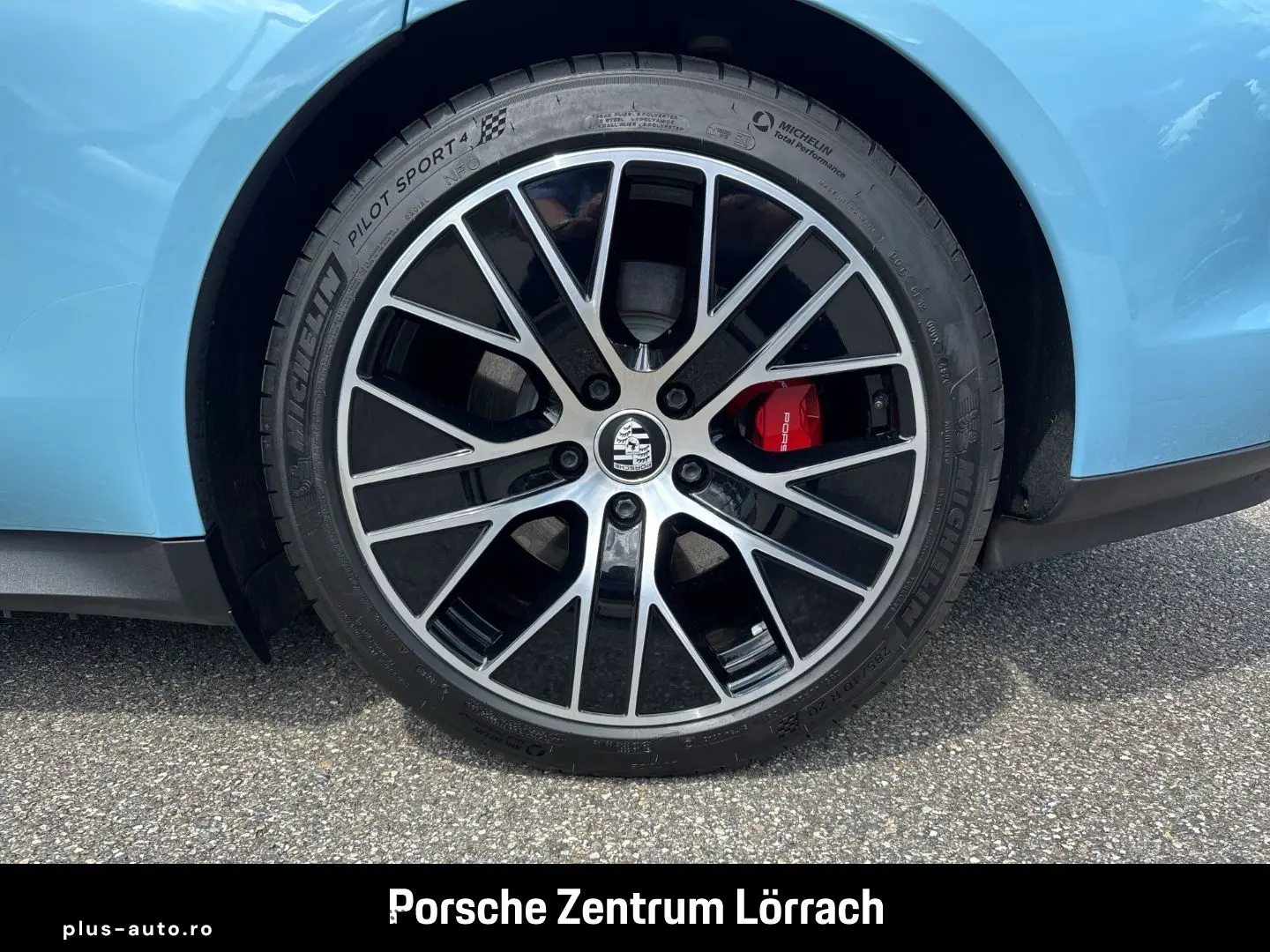 PORSCHE Taycan 4S Frozenblue BOSE Rückfahrkamera LED