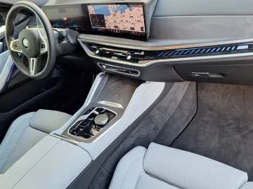 BMW X6 M60 i xDrive DA PA-Prof H K Pano