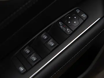 Renault Talisman Blue dCi 200 EDC INITIALE PARIS