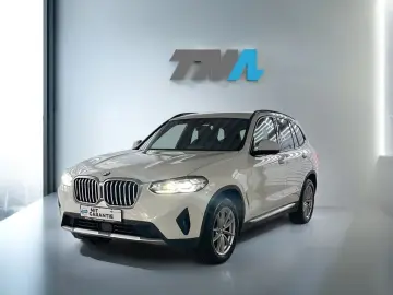 BMW X3xD20d LASER AHK Komfortz. STANDHEIZ.Unfallfrei