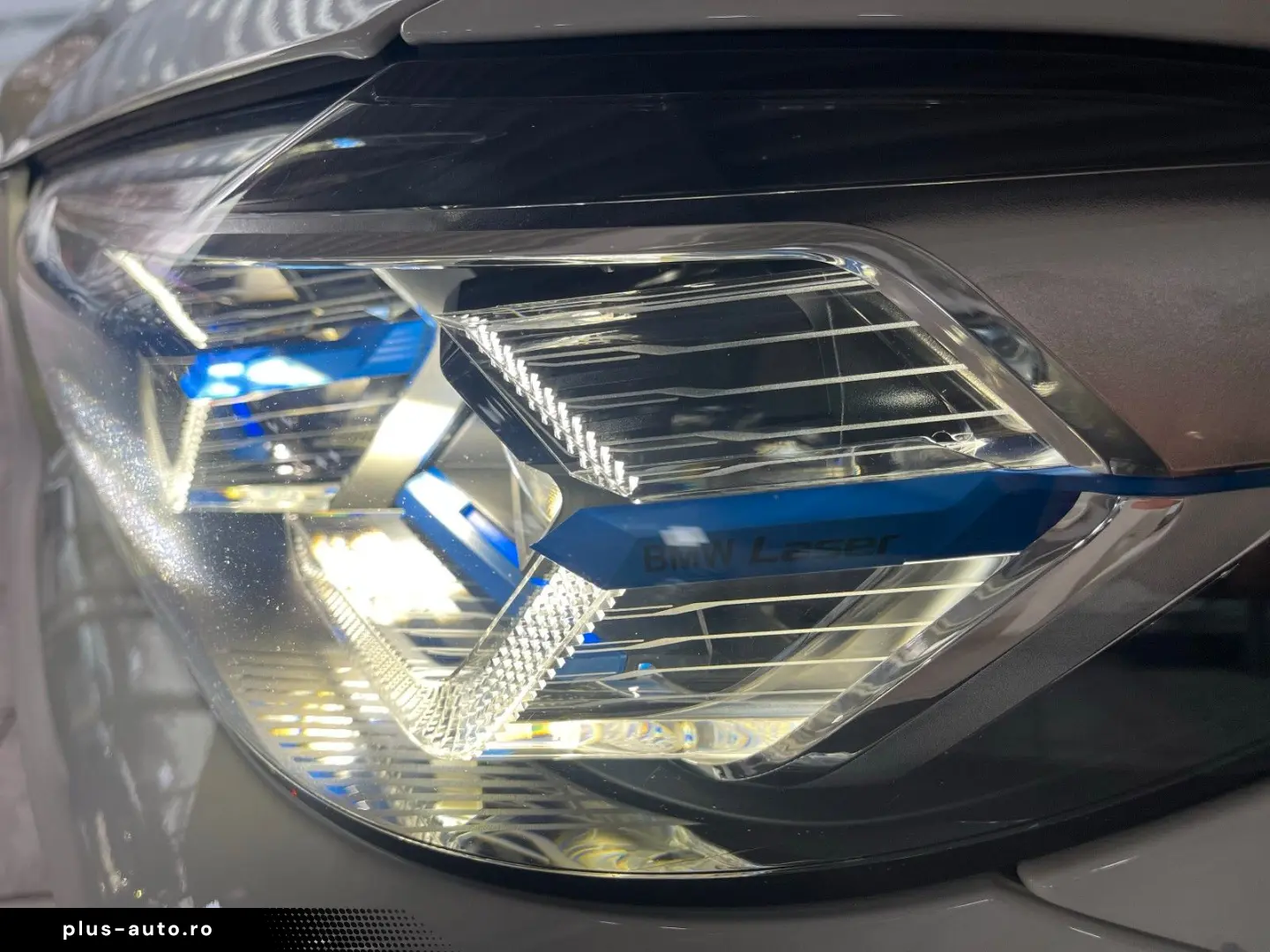 BMW X3xD20d LASER AHK Komfortz. STANDHEIZ.Unfallfrei