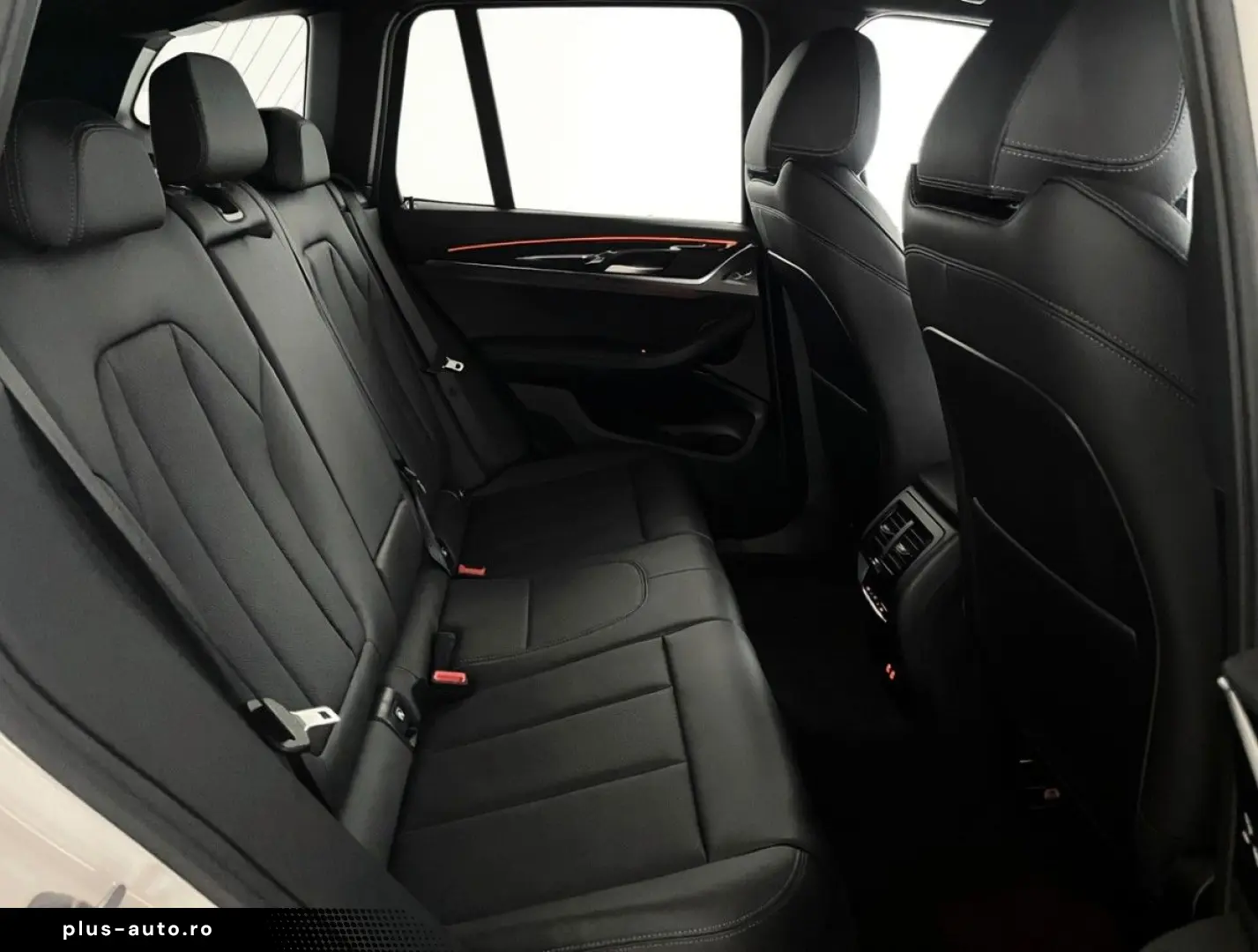 BMW X3xD20d LASER AHK Komfortz. STANDHEIZ.Unfallfrei