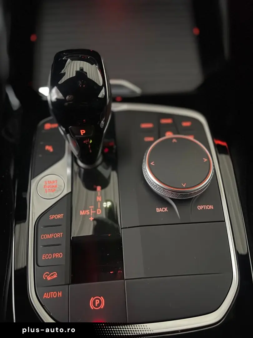 BMW X3xD20d LASER AHK Komfortz. STANDHEIZ.Unfallfrei