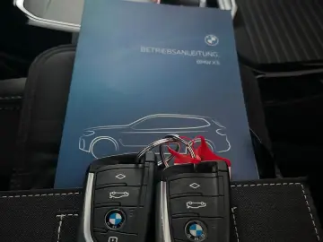 BMW X3xD20d LASER AHK Komfortz. STANDHEIZ.Unfallfrei