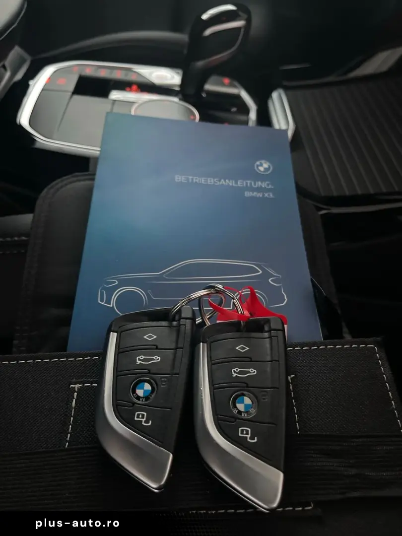 BMW X3xD20d LASER AHK Komfortz. STANDHEIZ.Unfallfrei