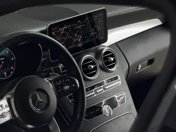 Mercedes C Class C220d T AMG Line