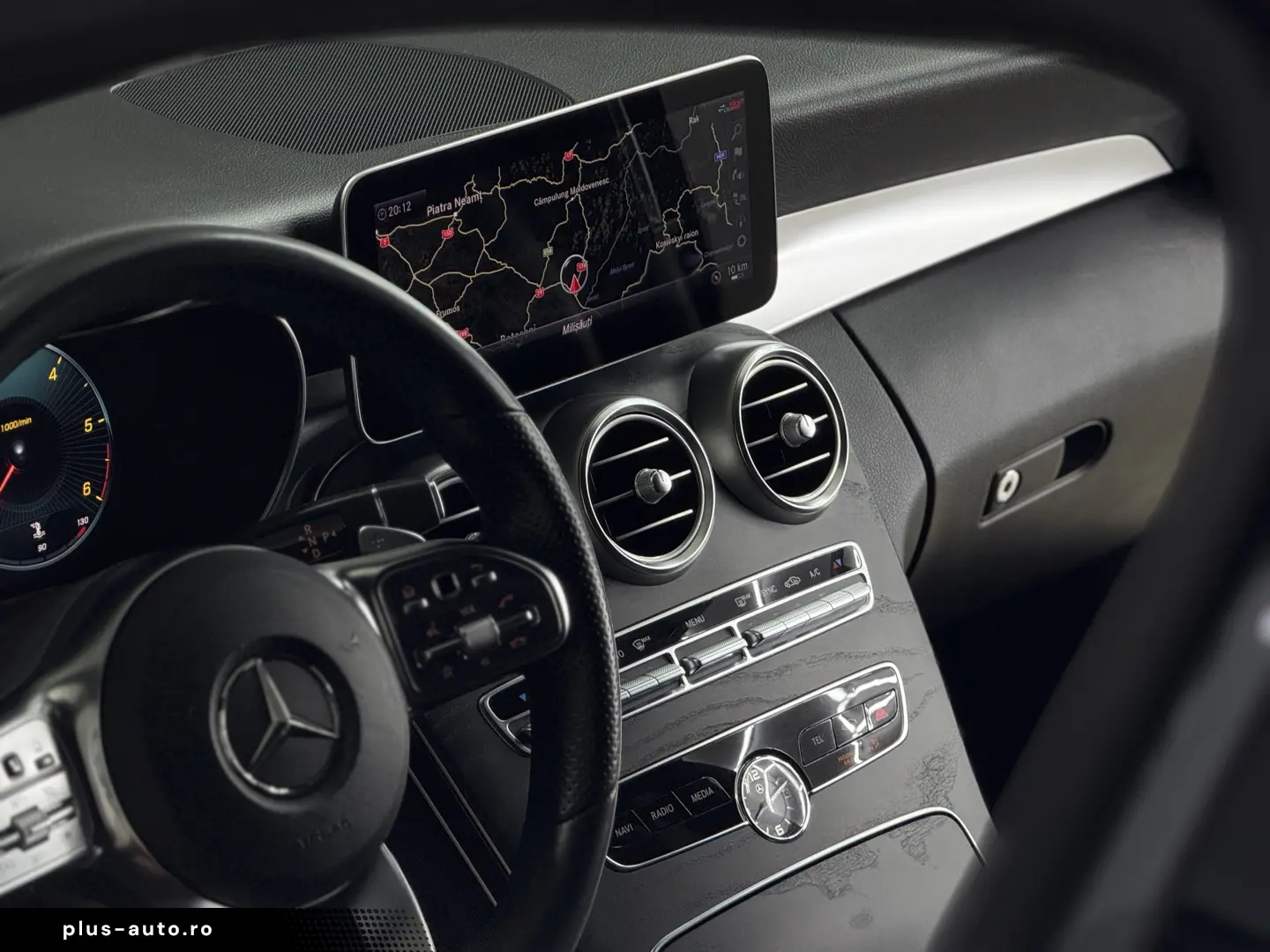 Mercedes C Class C220d T AMG Line