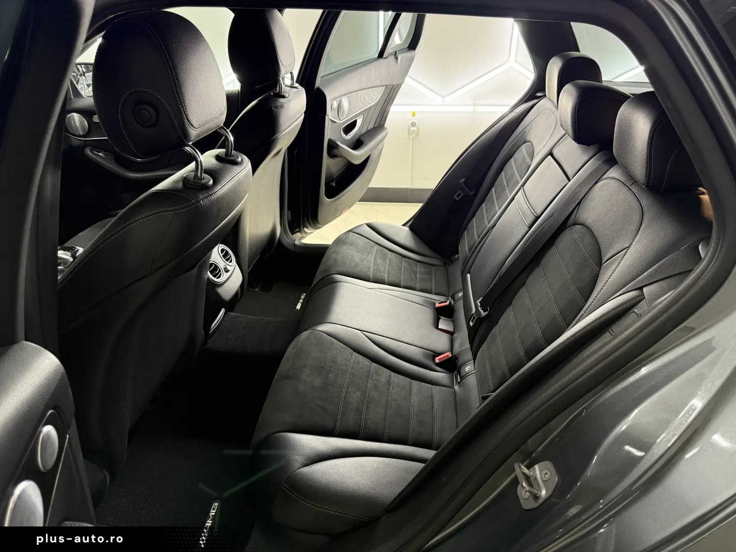 Mercedes C Class C220d T AMG Line