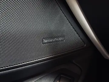 BMW M3 xDrive Competition 1.HD DRIVERS LIVE H&K LASE