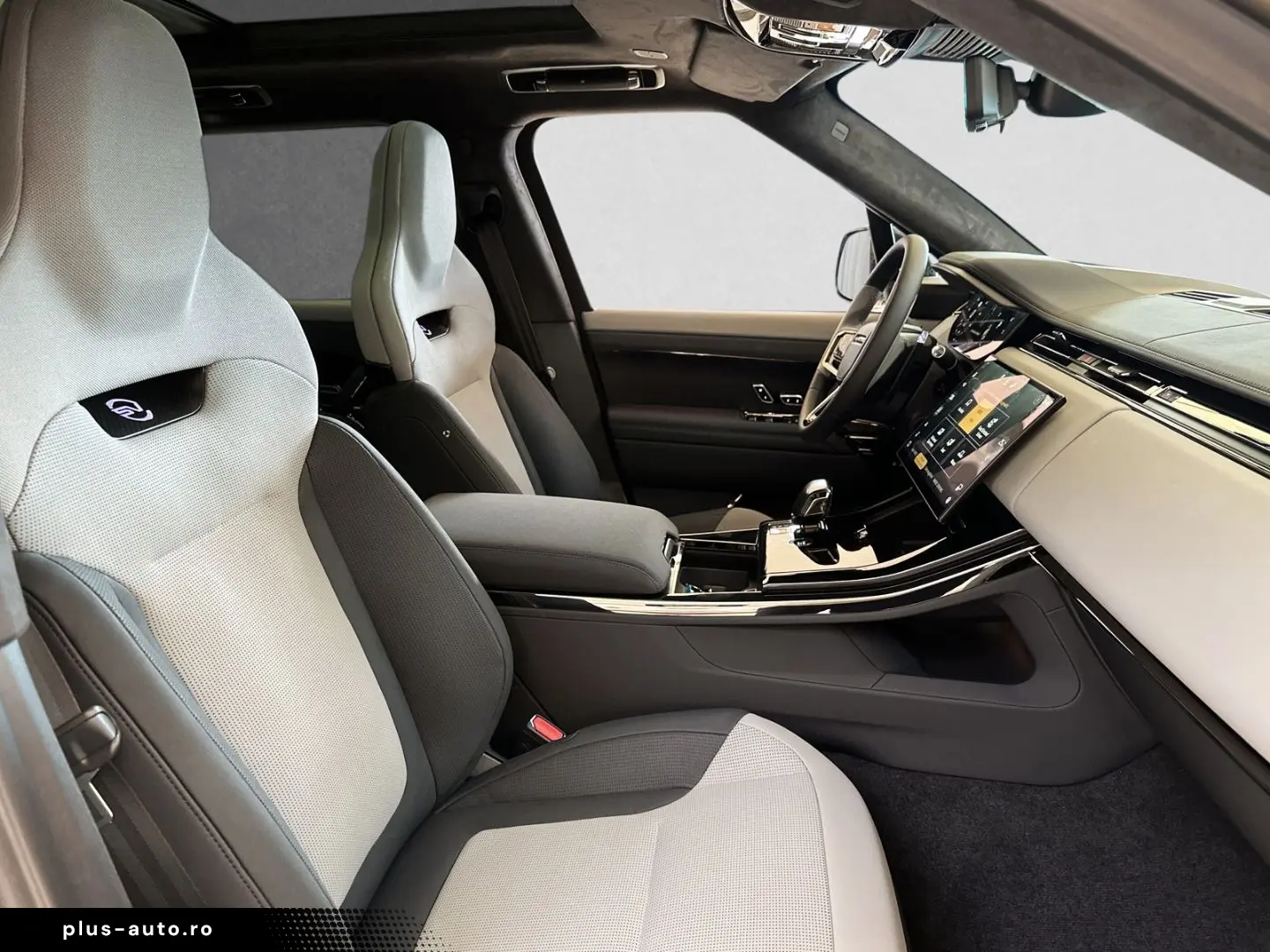 LAND ROVER Range Rover Sport P635 SV Carbon Bronze Limited