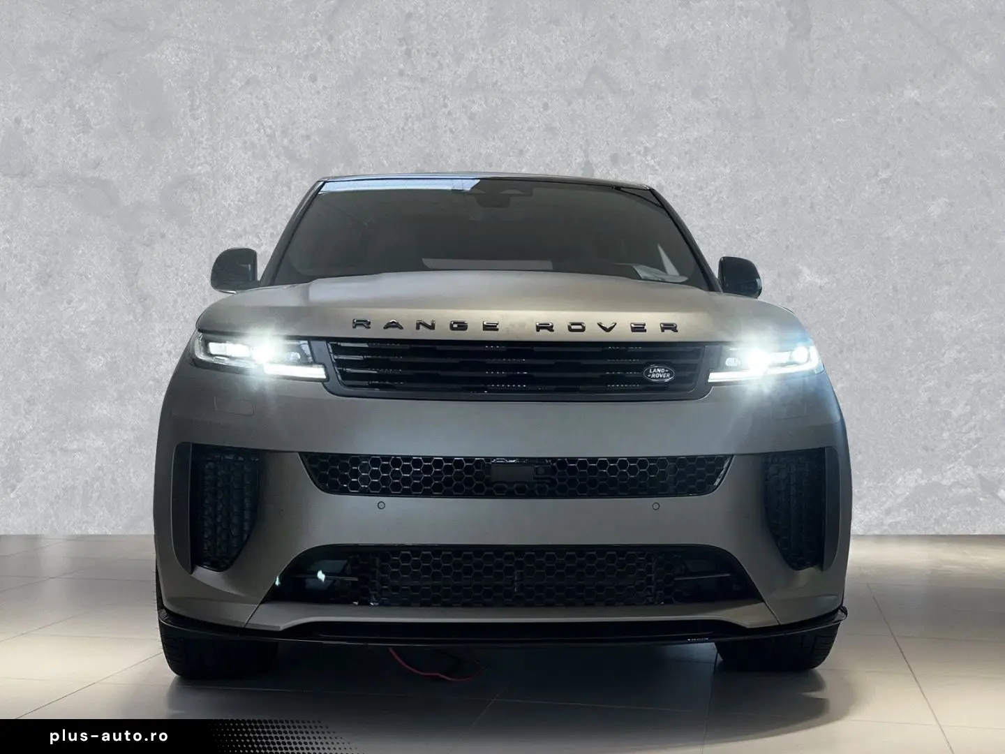 LAND ROVER Range Rover Sport P635 SV Carbon Bronze Limited