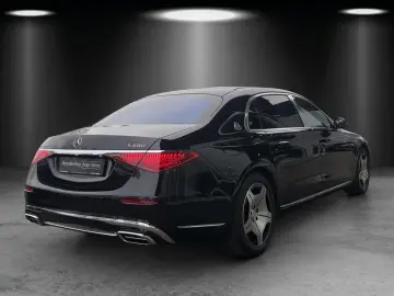 MERCEDES-BENZ S 680 Maybach HighEndInterieur FirstClass