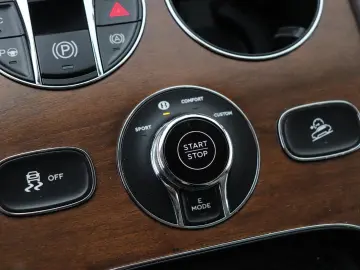 BENTLEY Bentayga 3.0 V6 Hybrid Azure   Massage Ventilati