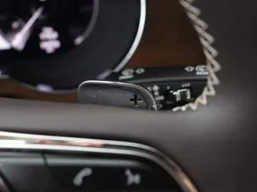 BENTLEY Bentayga 3.0 V6 Hybrid Azure   Massage Ventilati