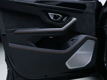 LAMBORGHINI Urus NOVITEC FELGEN&ABGASNALANGE B&O 23  CARBON