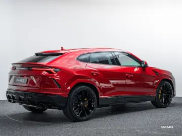 LAMBORGHINI Lamborghini Urus   B&O  PARK  Off  Carbon