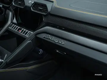 LAMBORGHINI Lamborghini Urus   B&O  PARK  Off  Carbon