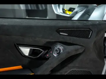 LAMBORGHINI Huracán  TECNICA XPEL 5Y Warranty Maintenance