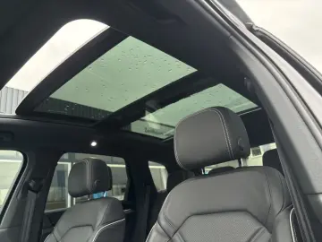 VW Touareg 3.0 TDI Elegance Pano Standh Allradlenk