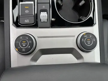 VW Touareg 3.0 TDI Elegance Pano Standh Allradlenk