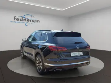 VW Touareg Elegance 4Motion 3.0 V6 TDI AHK Navi IQ.