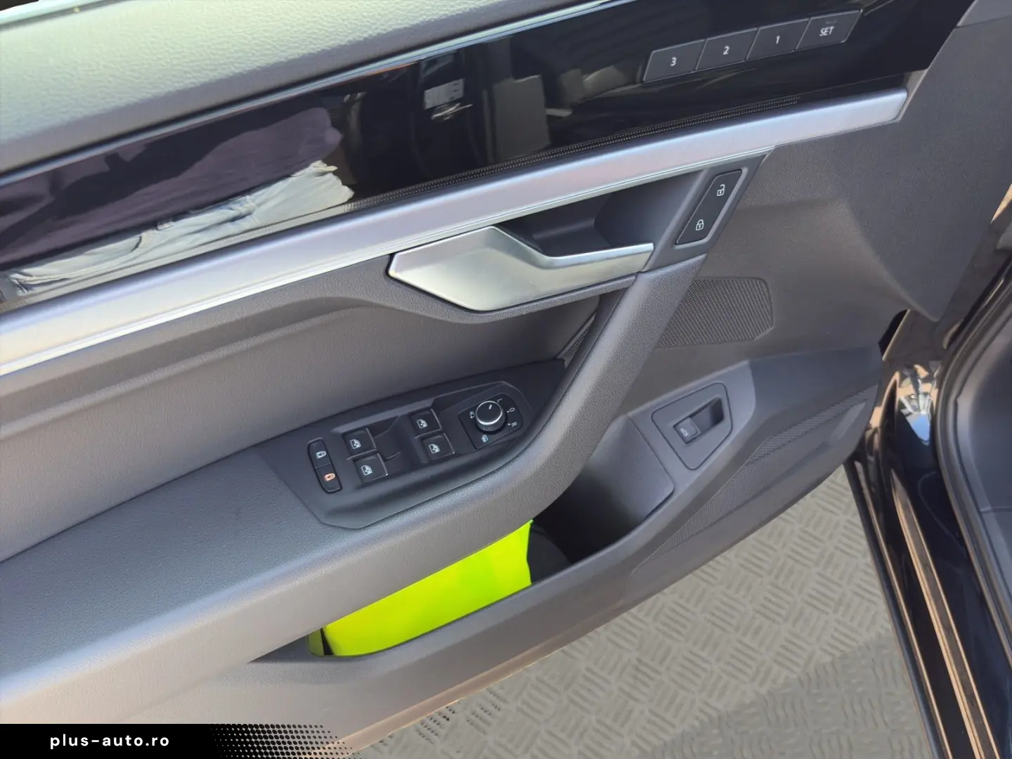 VW Touareg Elegance 4Motion 3.0 V6 TDI AHK Navi IQ.