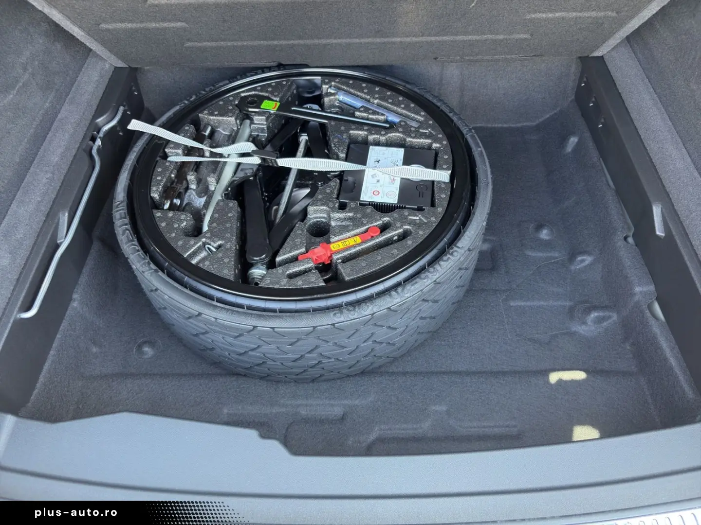 VW Touareg Elegance 4Motion 3.0 V6 TDI AHK Navi IQ.