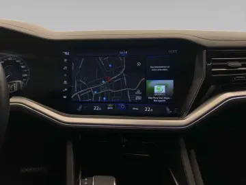 VW Touareg Elegance TDI AHK STDHZ LUFT MATRIX LEDER