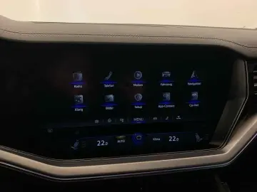 VW Touareg Elegance TDI AHK STDHZ LUFT MATRIX LEDER