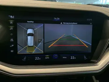VW Touareg Elegance TDI AHK STDHZ LUFT MATRIX LEDER