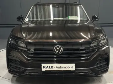 VW Touareg R-Line 4Motion  Black Style 22Zoll LUFT