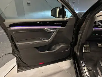 VW Touareg R-Line 4Motion  Black Style 22Zoll LUFT