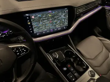 VW Touareg R-Line 4Motion  Black Style 22Zoll LUFT