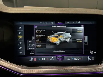 VW Touareg R-Line 4Motion  Black Style 22Zoll LUFT