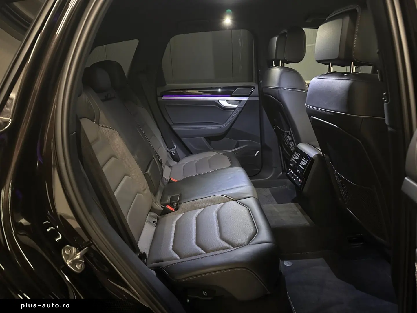 VW Touareg R-Line 4Motion  Black Style 22Zoll LUFT