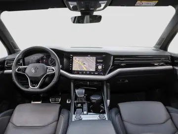 VW Touareg 3.0 TDI R-Line 4Mo AHK RFK Luftfederung