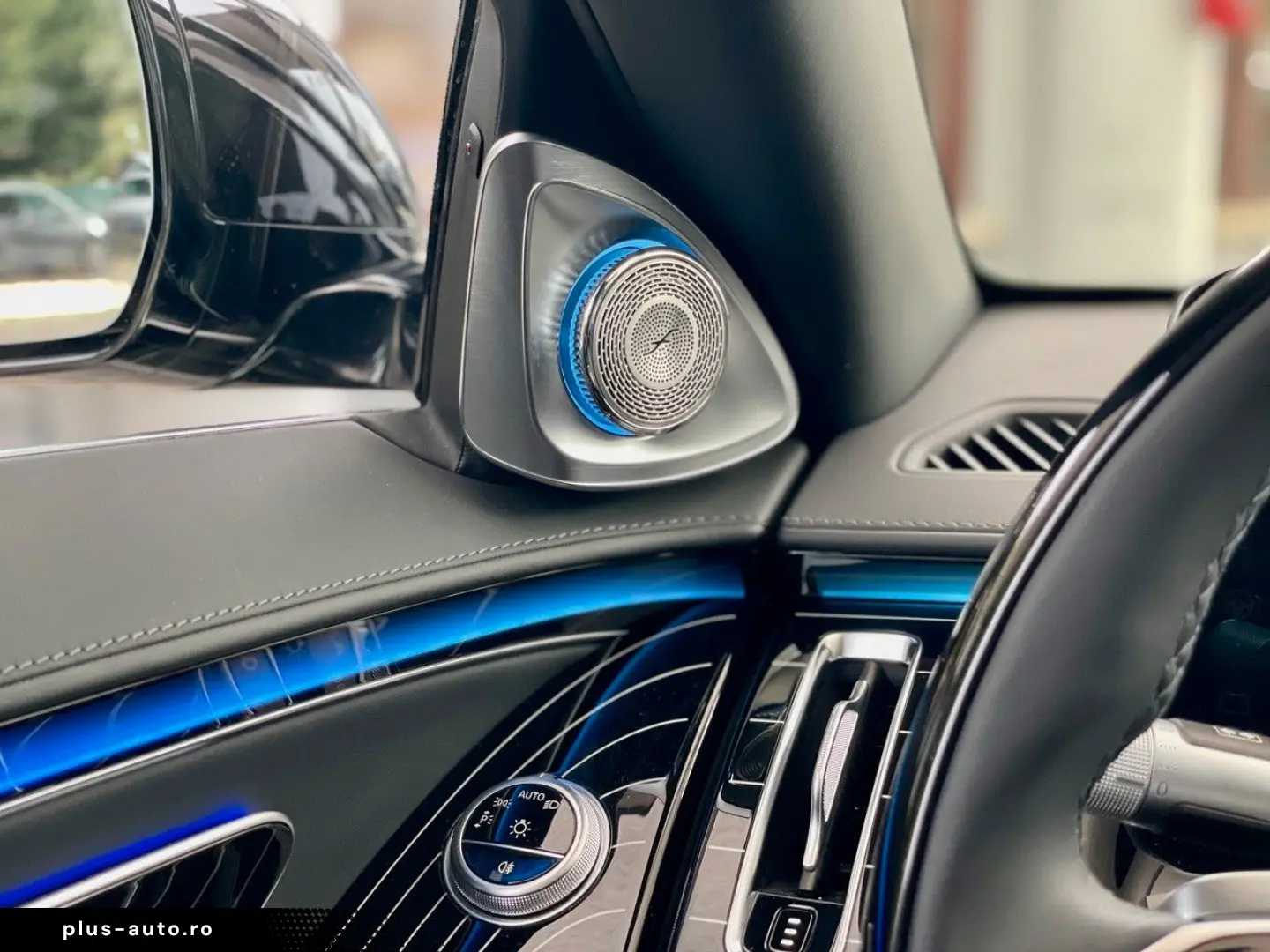 MERCEDES-BENZ S 680 Maybach Vollausstattung TV Kühlbox