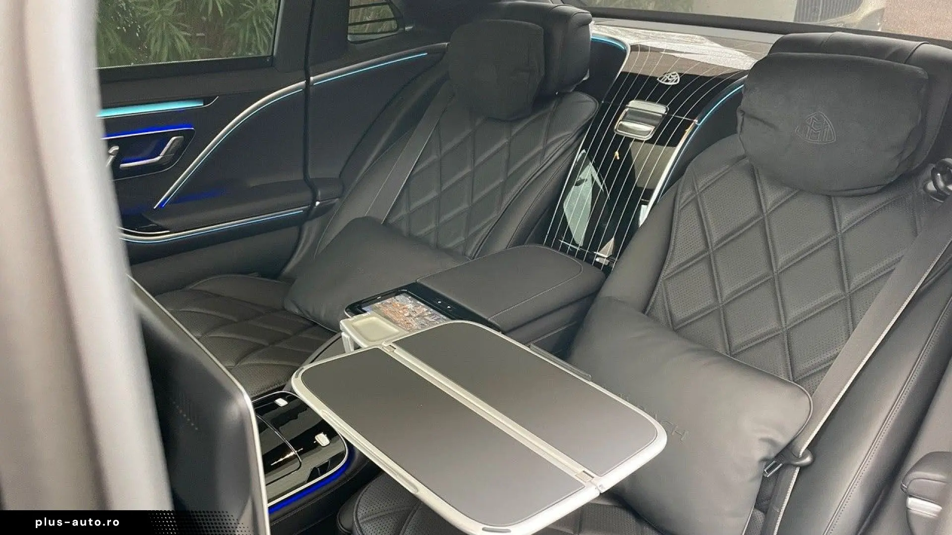 MERCEDES-BENZ S 680 Maybach Vollausstattung TV Kühlbox