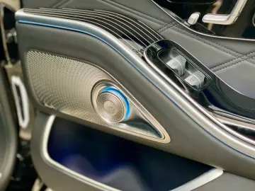 MERCEDES-BENZ S 680 Maybach Vollausstattung TV Kühlbox