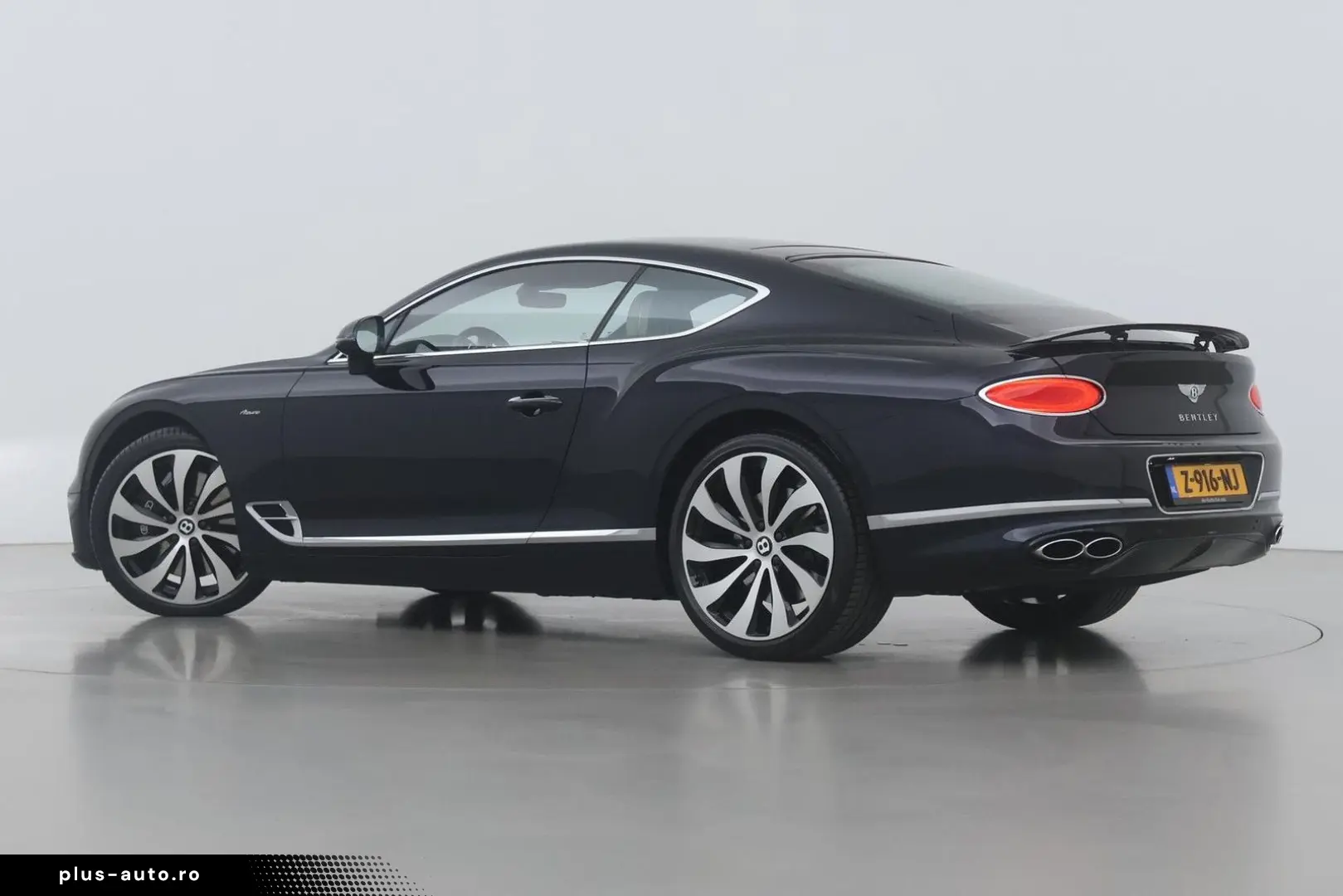 BENTLEY Continental GT 4.0 V8 Azure   Rotating Display