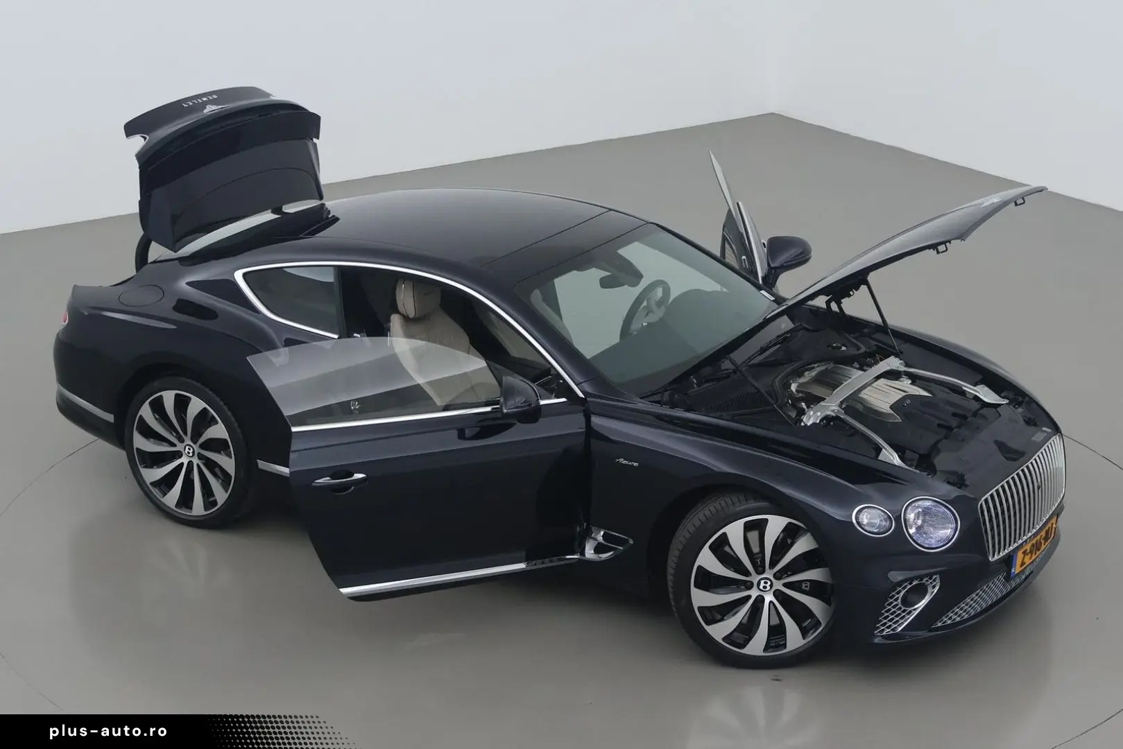 BENTLEY Continental GT 4.0 V8 Azure   Rotating Display