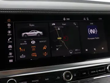 BENTLEY Continental GT 4.0 V8 Azure   Rotating Display