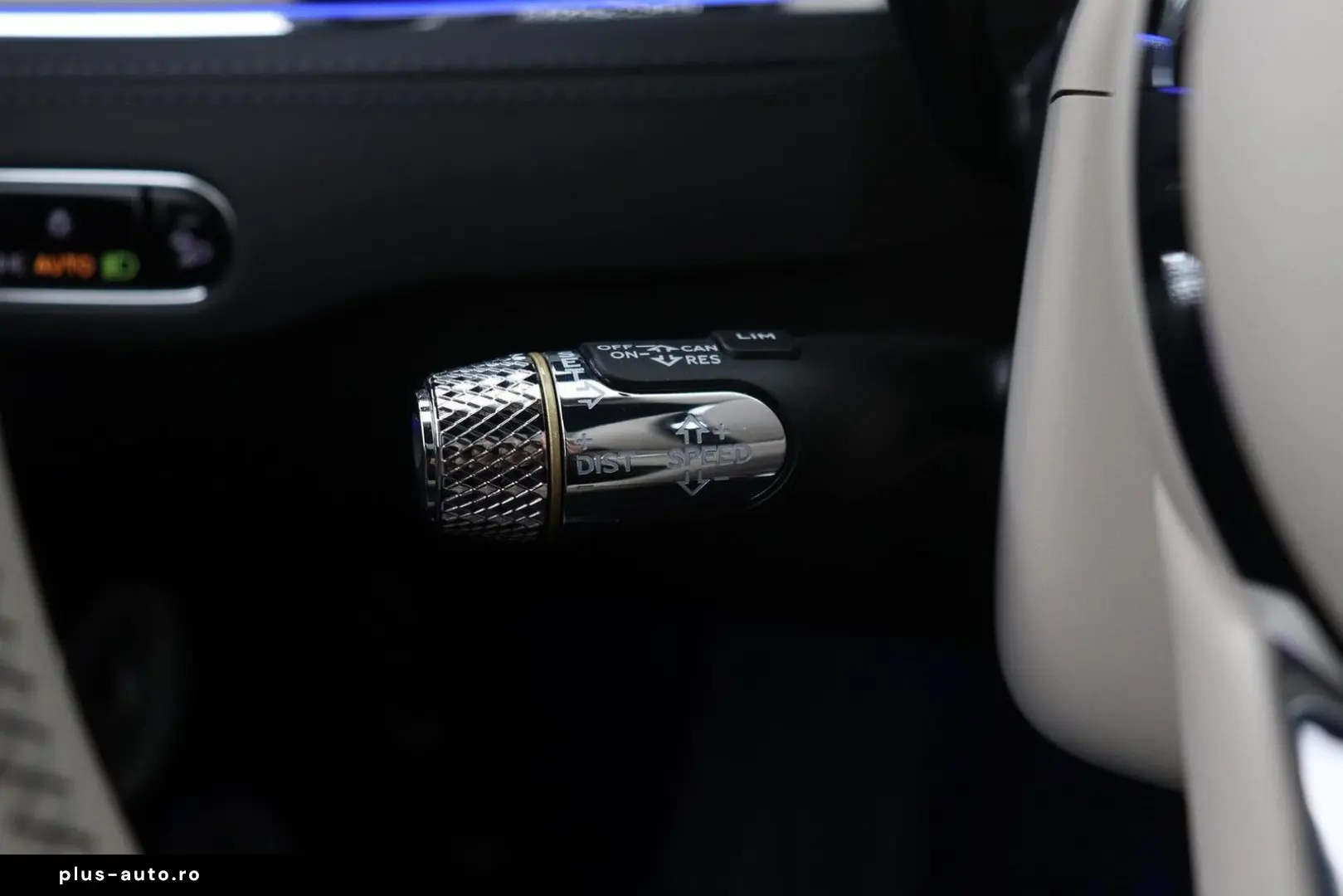 BENTLEY Continental GT 4.0 V8 Azure   Rotating Display