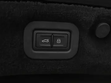 BENTLEY Continental GT 4.0 V8 Azure   Rotating Display